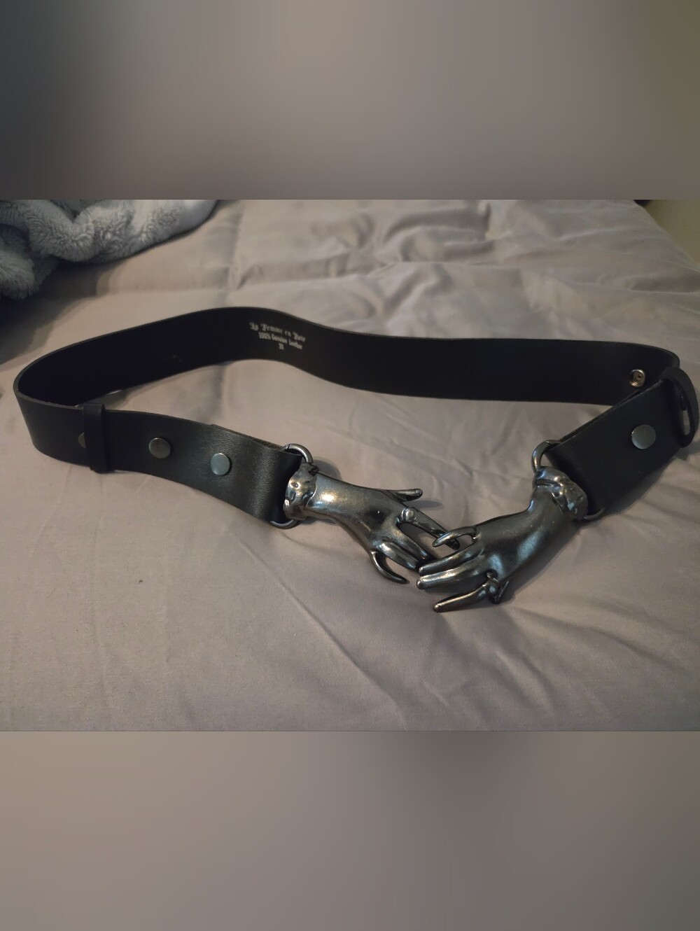 La Femme en Noir Victorian hands belt in gunmetal romatigoth goth 2x